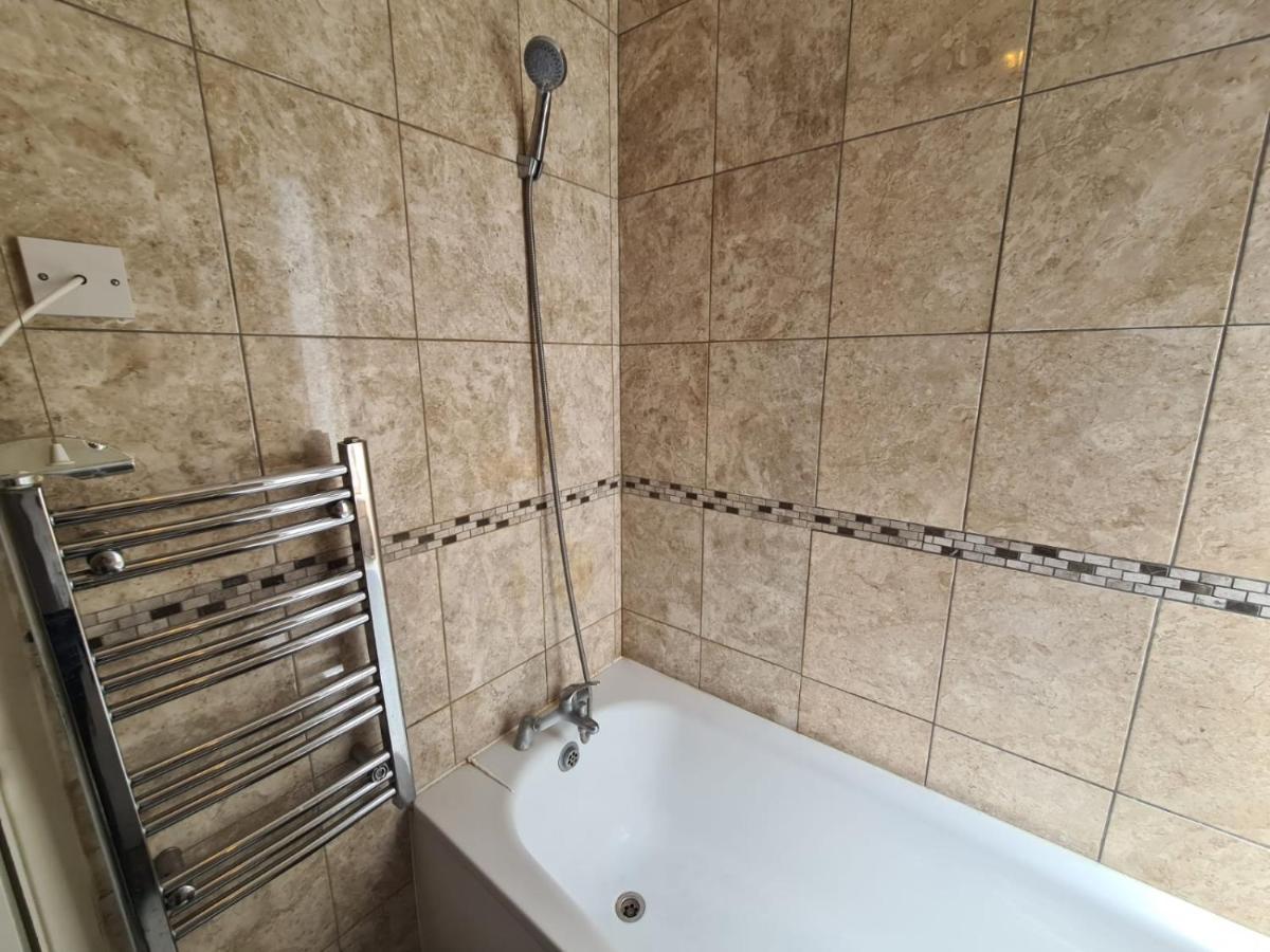 "Bright & Spacious" 3 Bedroom Flat By Kings Cross, St Pancras Station!!!!64 London Bagian luar foto