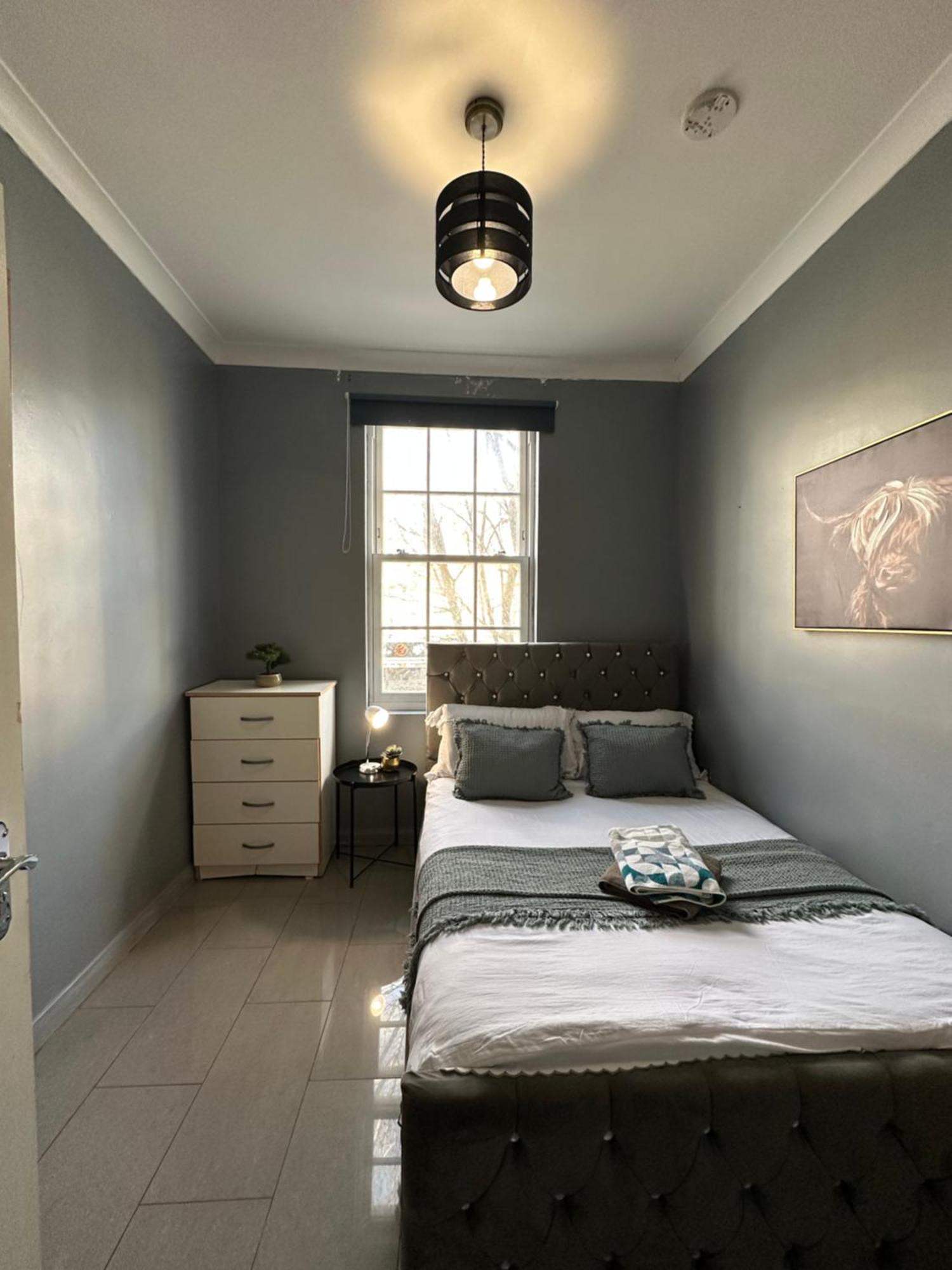 "Bright & Spacious" 3 Bedroom Flat By Kings Cross, St Pancras Station!!!!64 London Bagian luar foto